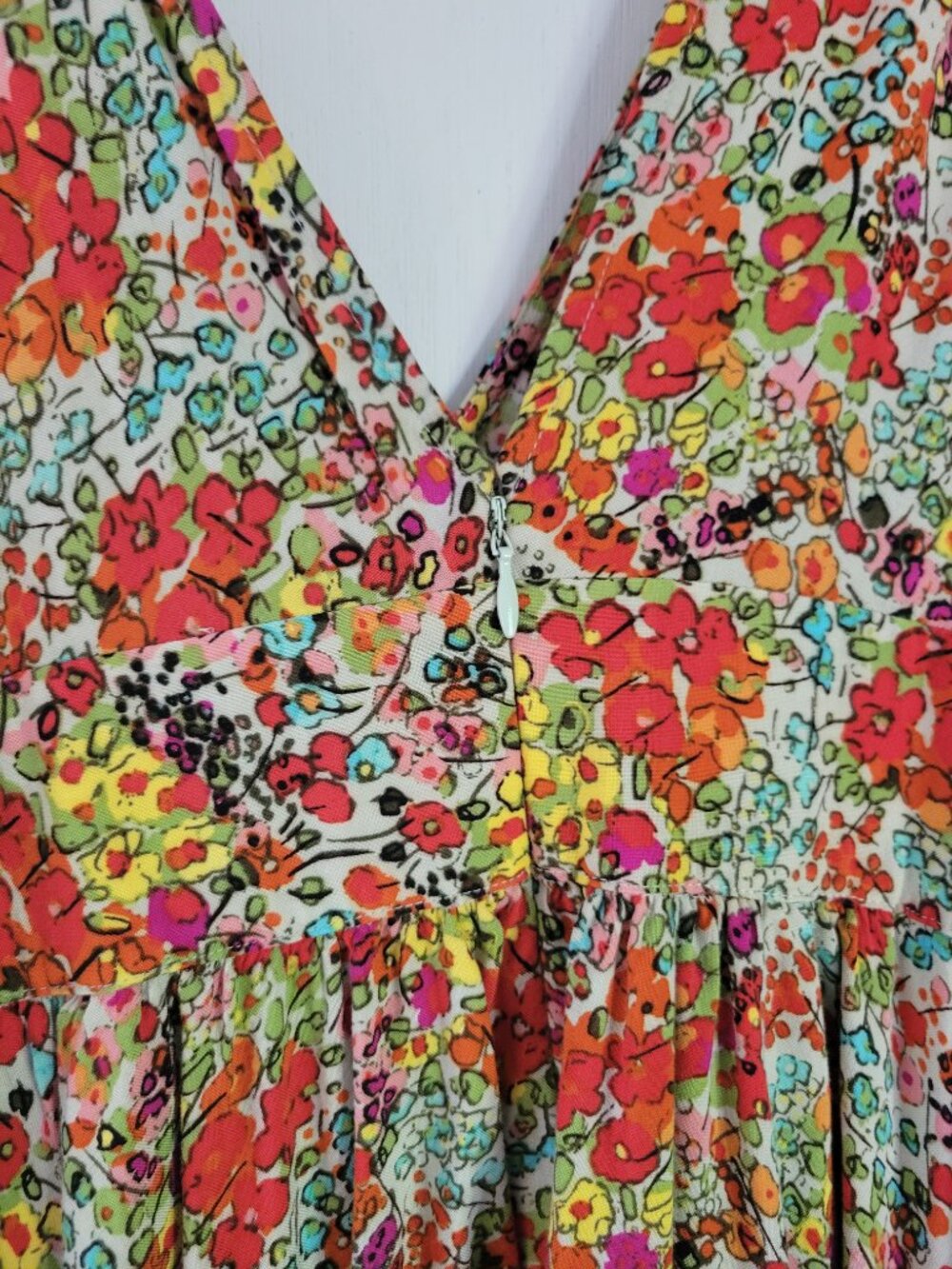 Vintage Moda International Vibrant Floral Rayon Mini Dress Empire Waist Size 4 - Picture 3 of 8